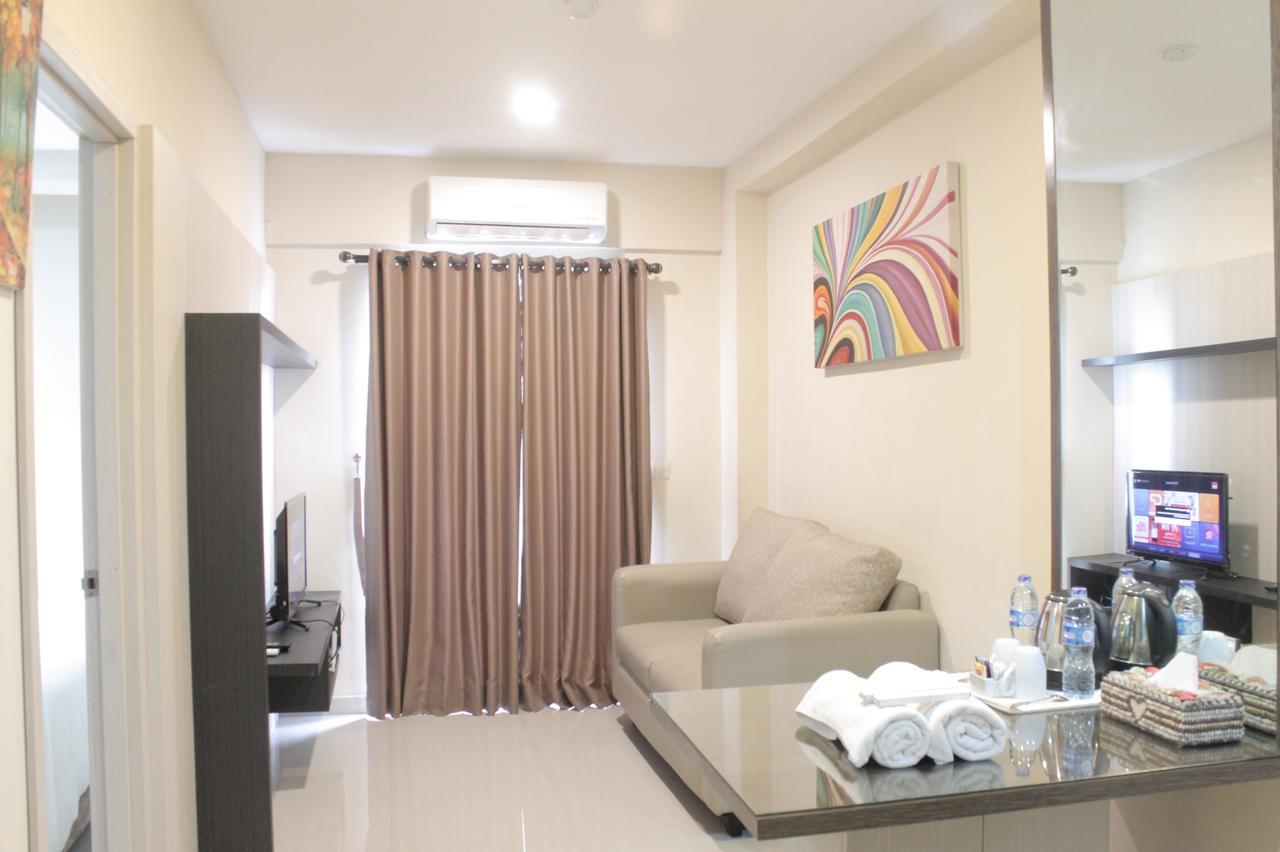 Myrooms Bekasi Exteriör bild