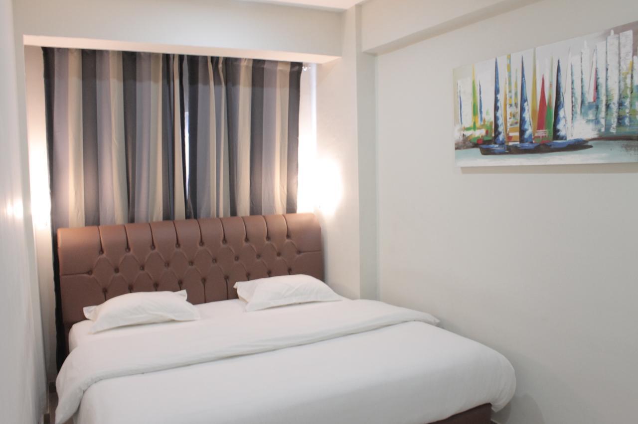 Myrooms Bekasi Exteriör bild