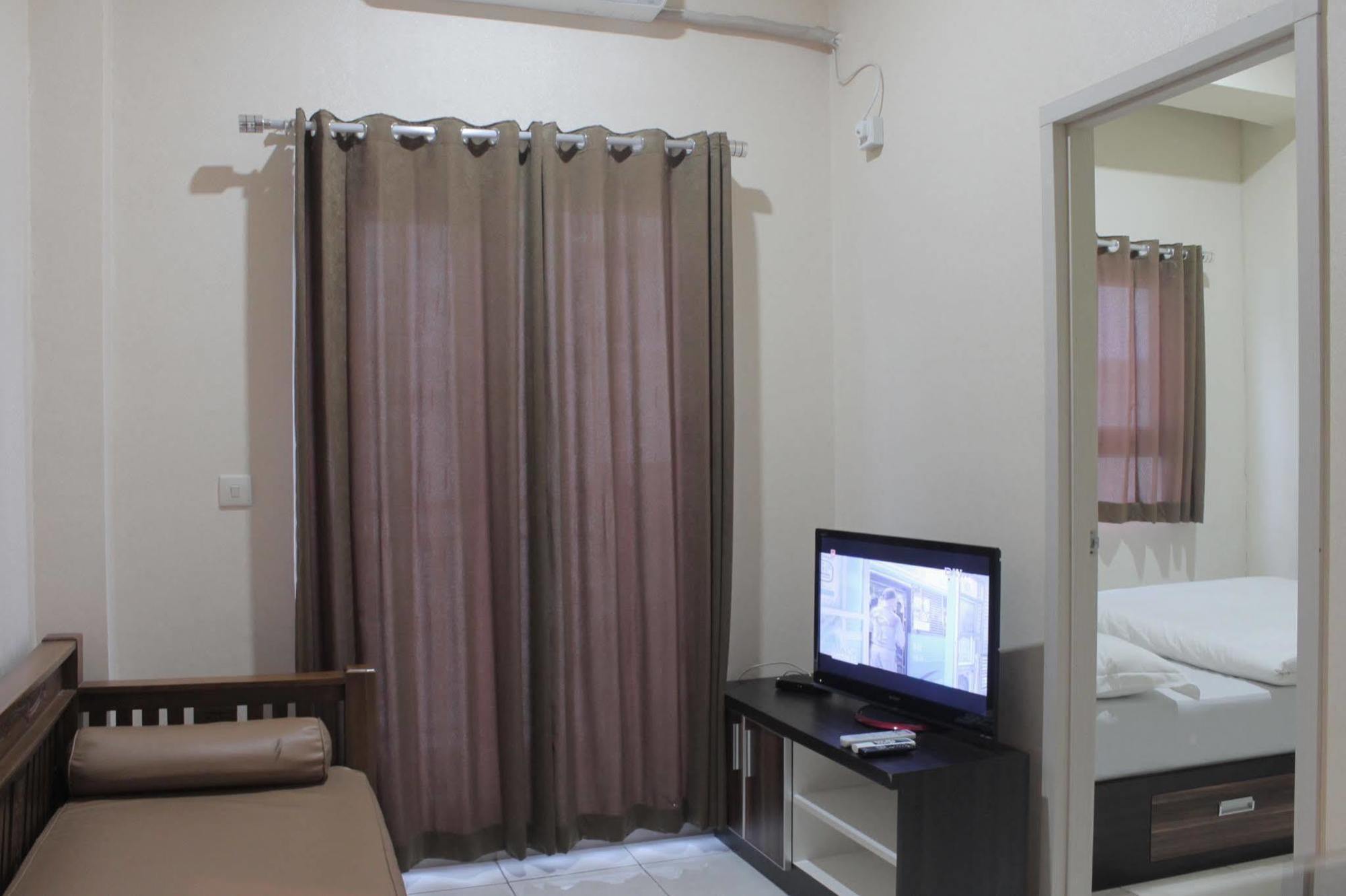 Myrooms Bekasi Exteriör bild