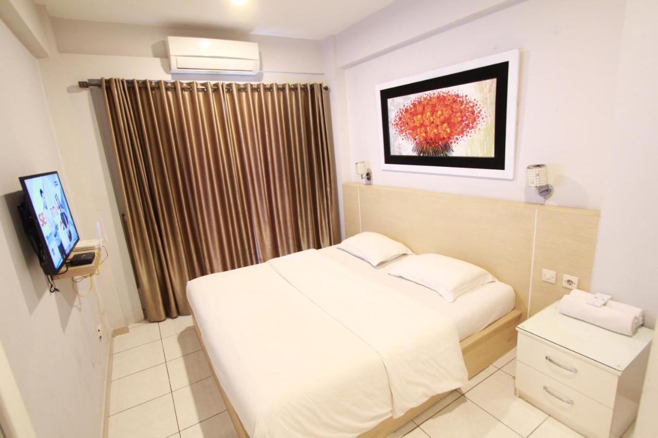 Myrooms Bekasi Exteriör bild