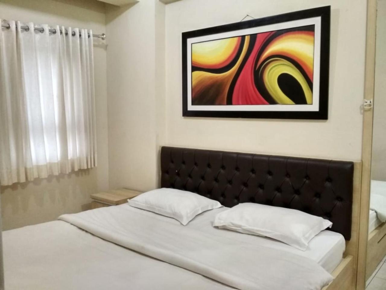 Myrooms Bekasi Exteriör bild