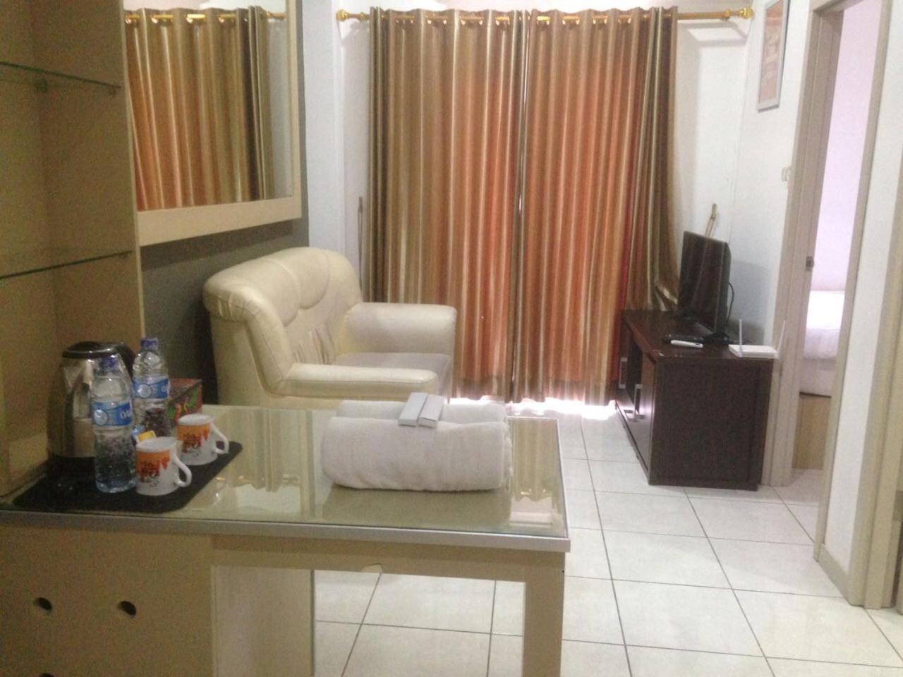 Myrooms Bekasi Exteriör bild